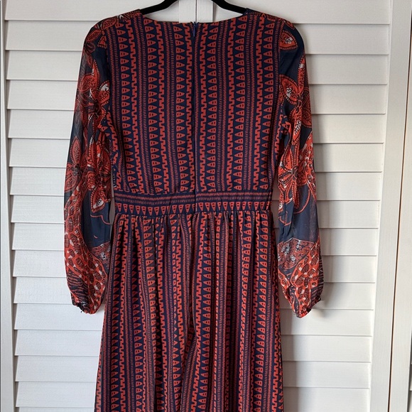 Elegant Floral Orange and Blue Dress - Picture 6 of 7